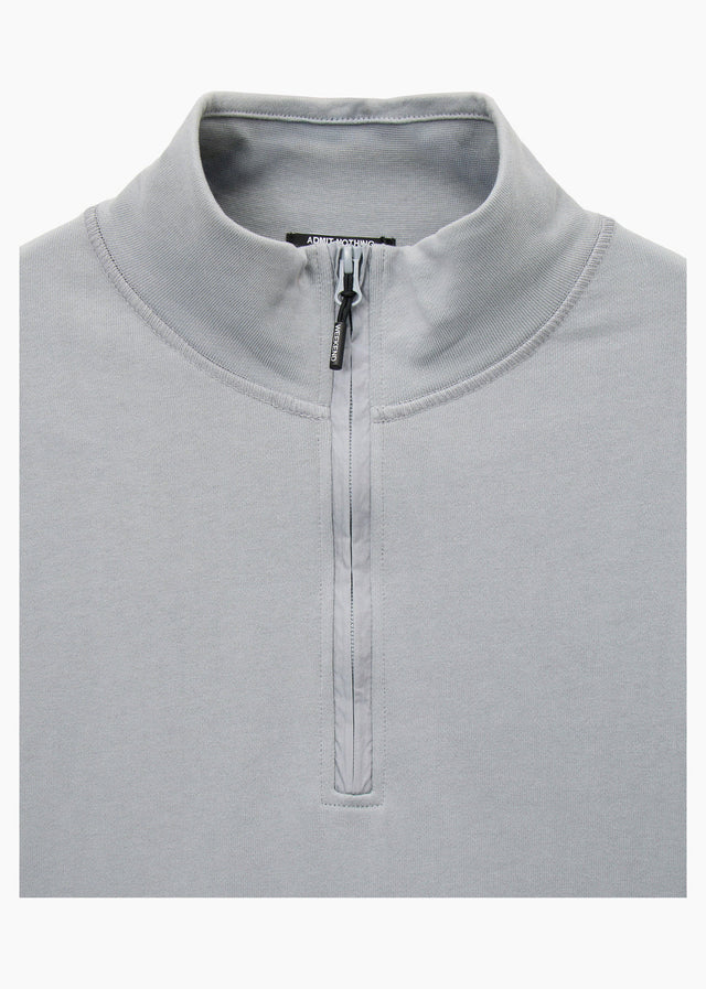 Weekend Offender Truien Kraviz - smokey