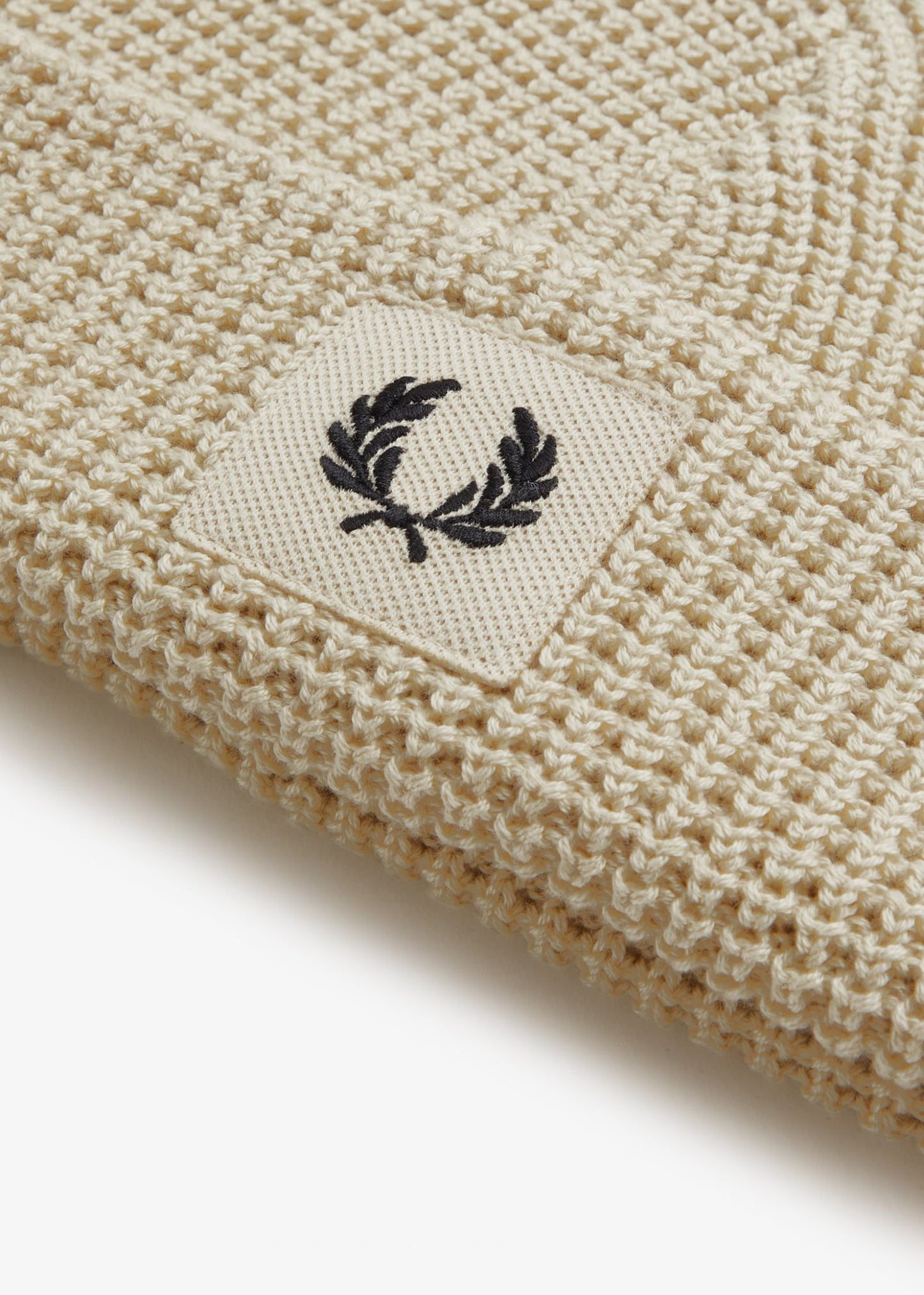 Fred Perry Mutsen Patch brand waffle knit beanie - oatmeal black