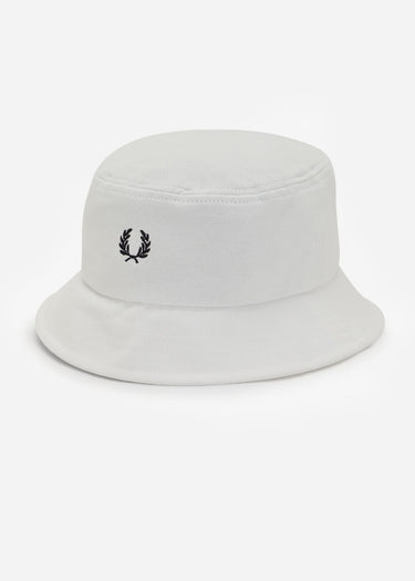 Fred Perry Bucket Hats Pique bucket hat - snow white black