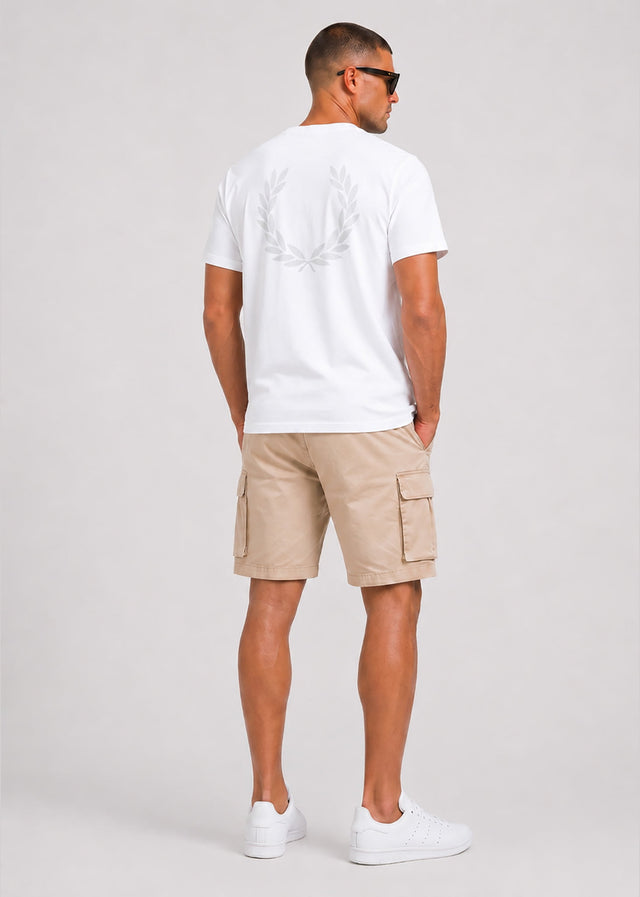 Fred Perry T-shirts Loose fit Back print laurel wreath t-shirt - snow white