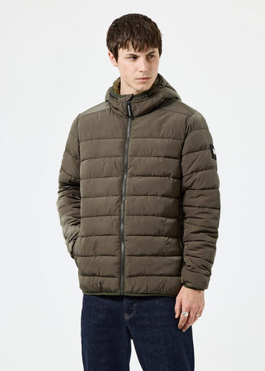 Weekend Offender Jassen La guardia - castle green