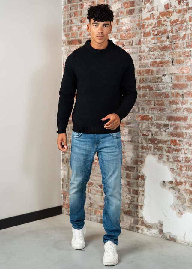 Weekend Offender Truien Zagreb - black
