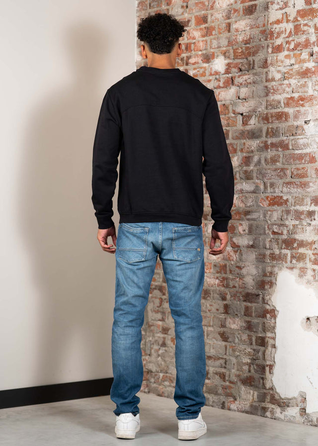 Napapijri Truien Badge crewneck - black beauty