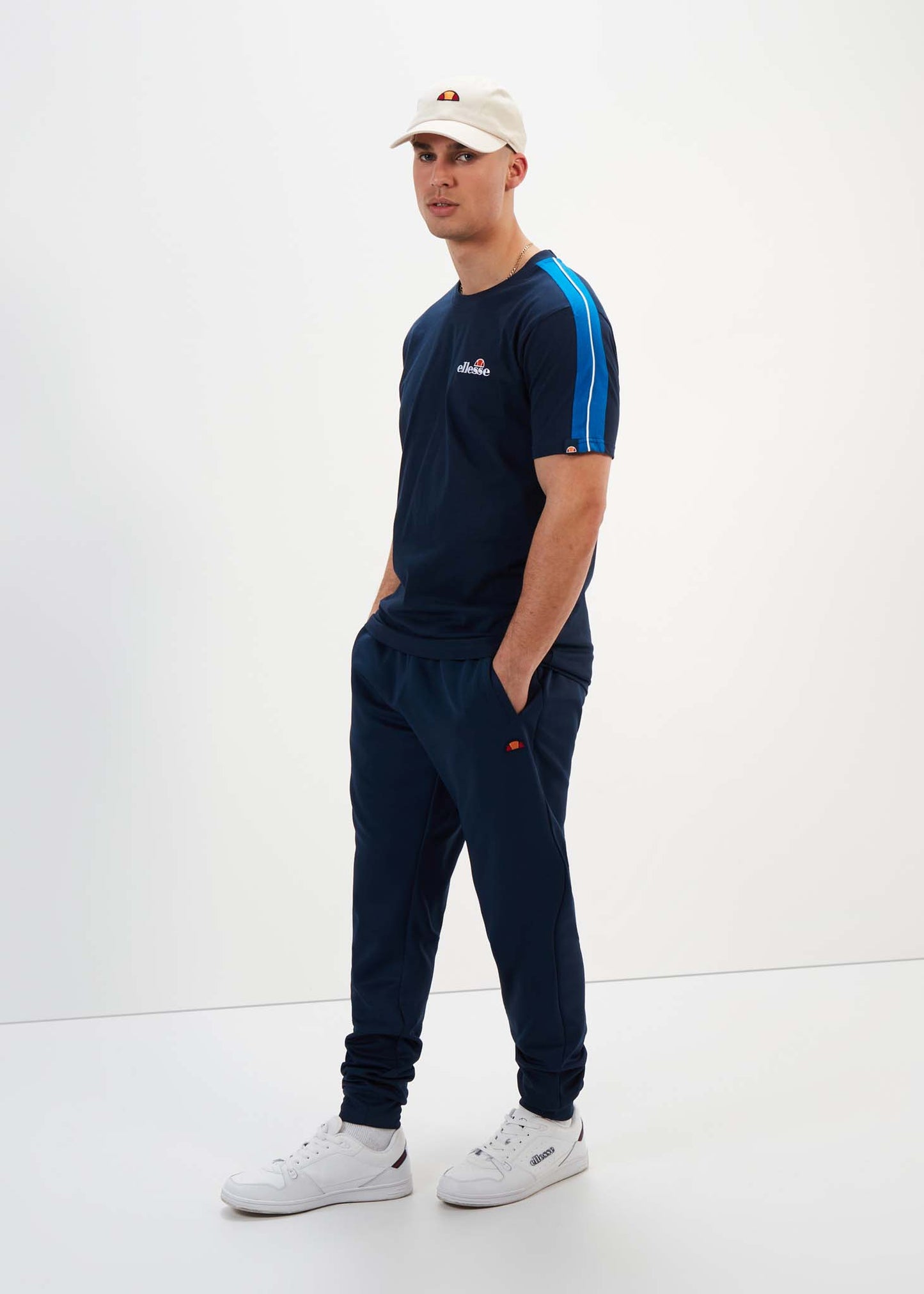 Ellesse T-shirts Crotone 2 tee - navy