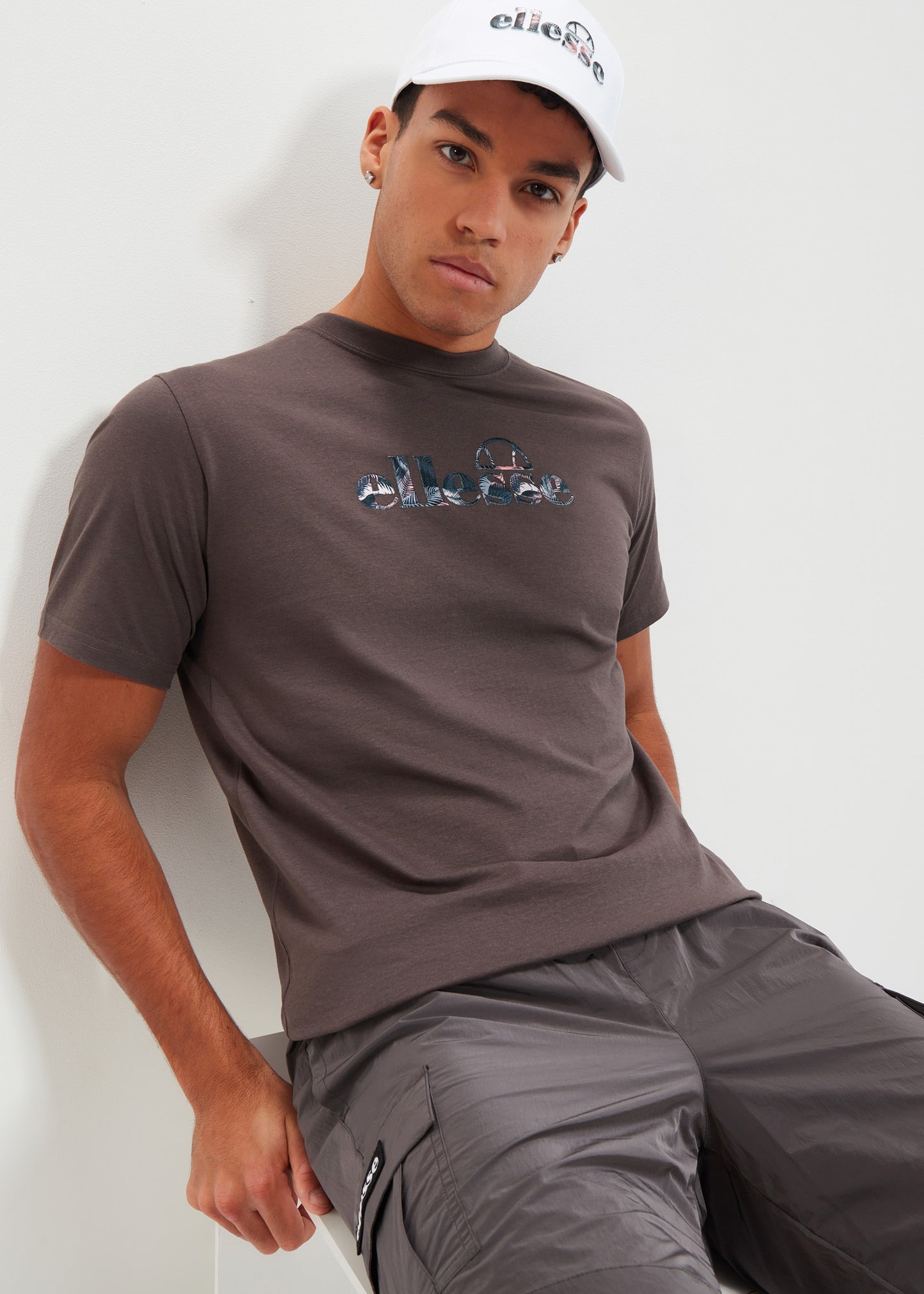Ellesse T-shirts Vana tee - dark grey