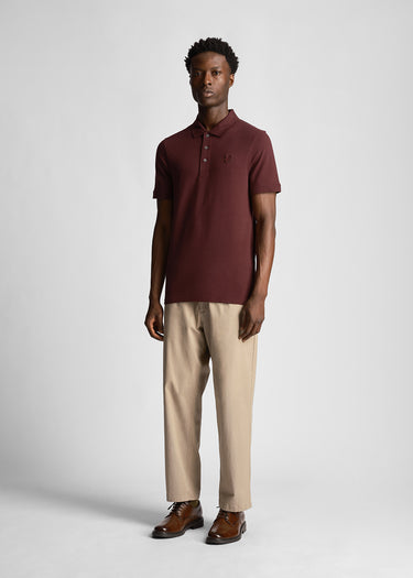 Lyle & Scott Polo's Tonal eagle polo shirt - burgundy