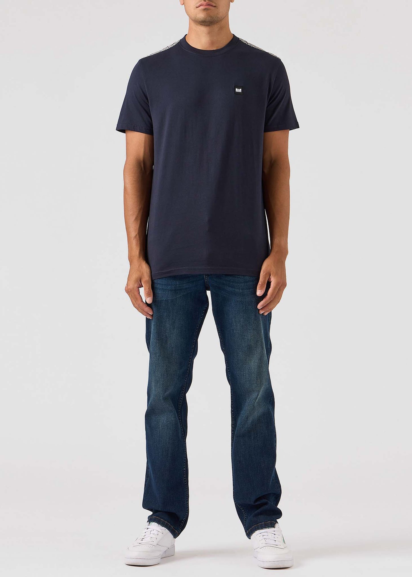 Weekend Offender T-shirts Diaz - navy blue house check