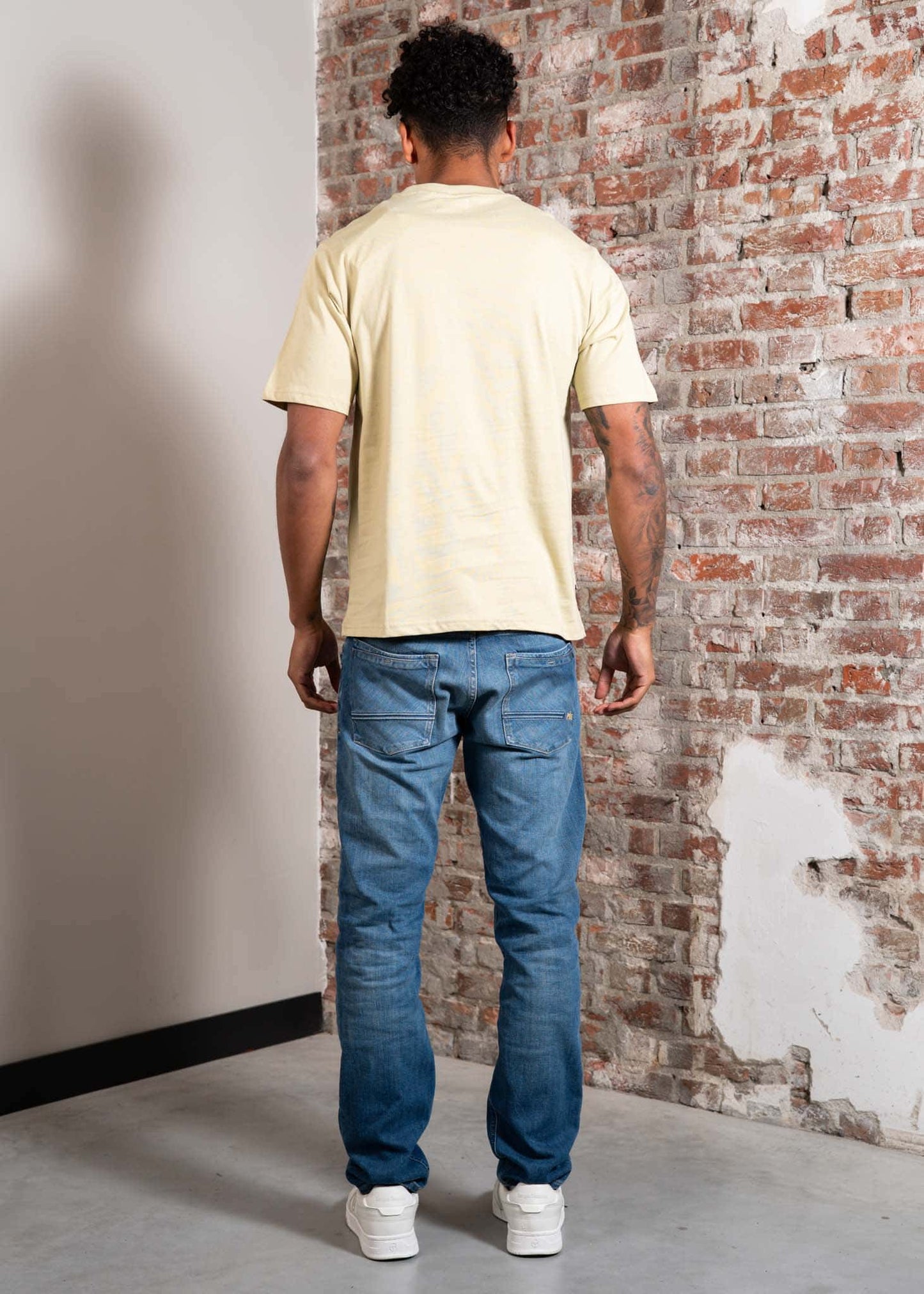 Aquascutum T-shirts Rubber patch t-shirt - beige