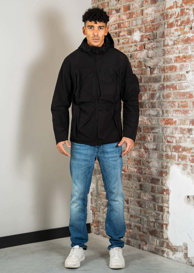 Lyle & Scott Jassen Lightweight ripstop windcheater - jet black