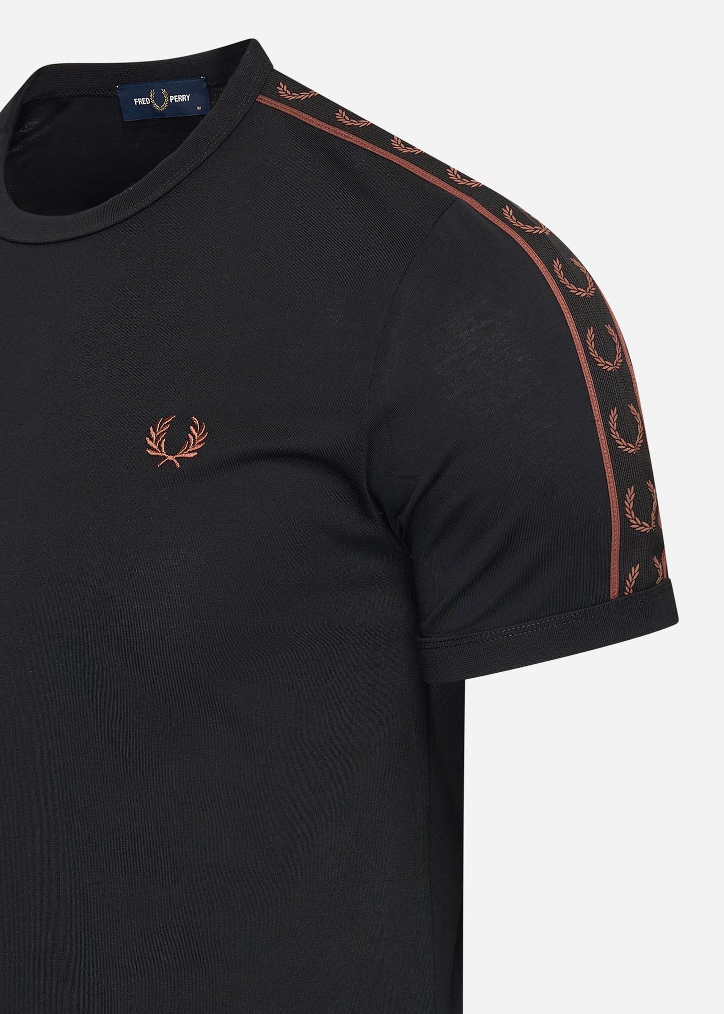 Fred Perry T-shirts Contrast tape ringer t-shirt - black whisky brown