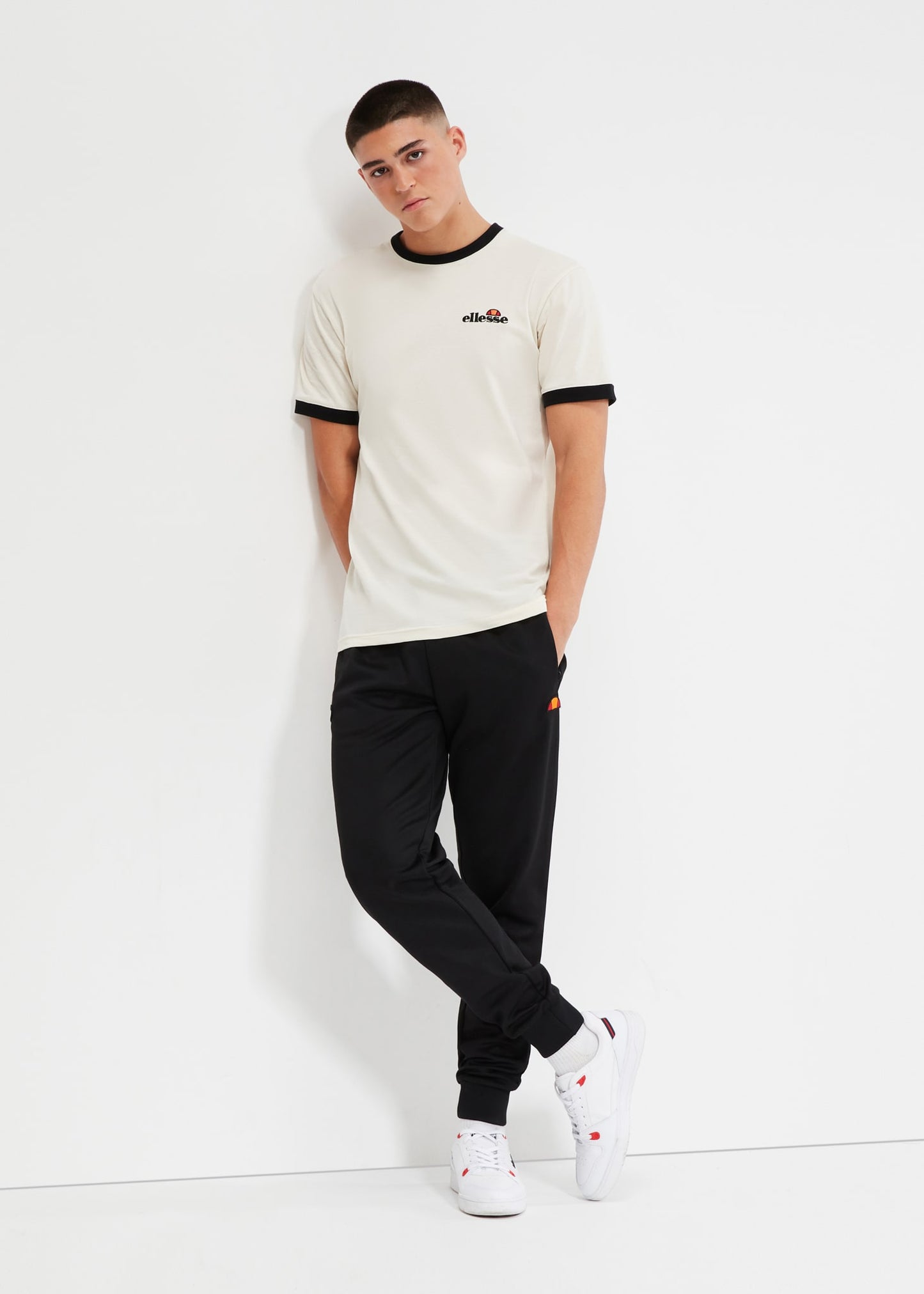 Ellesse T-shirts Meduno tee - off white