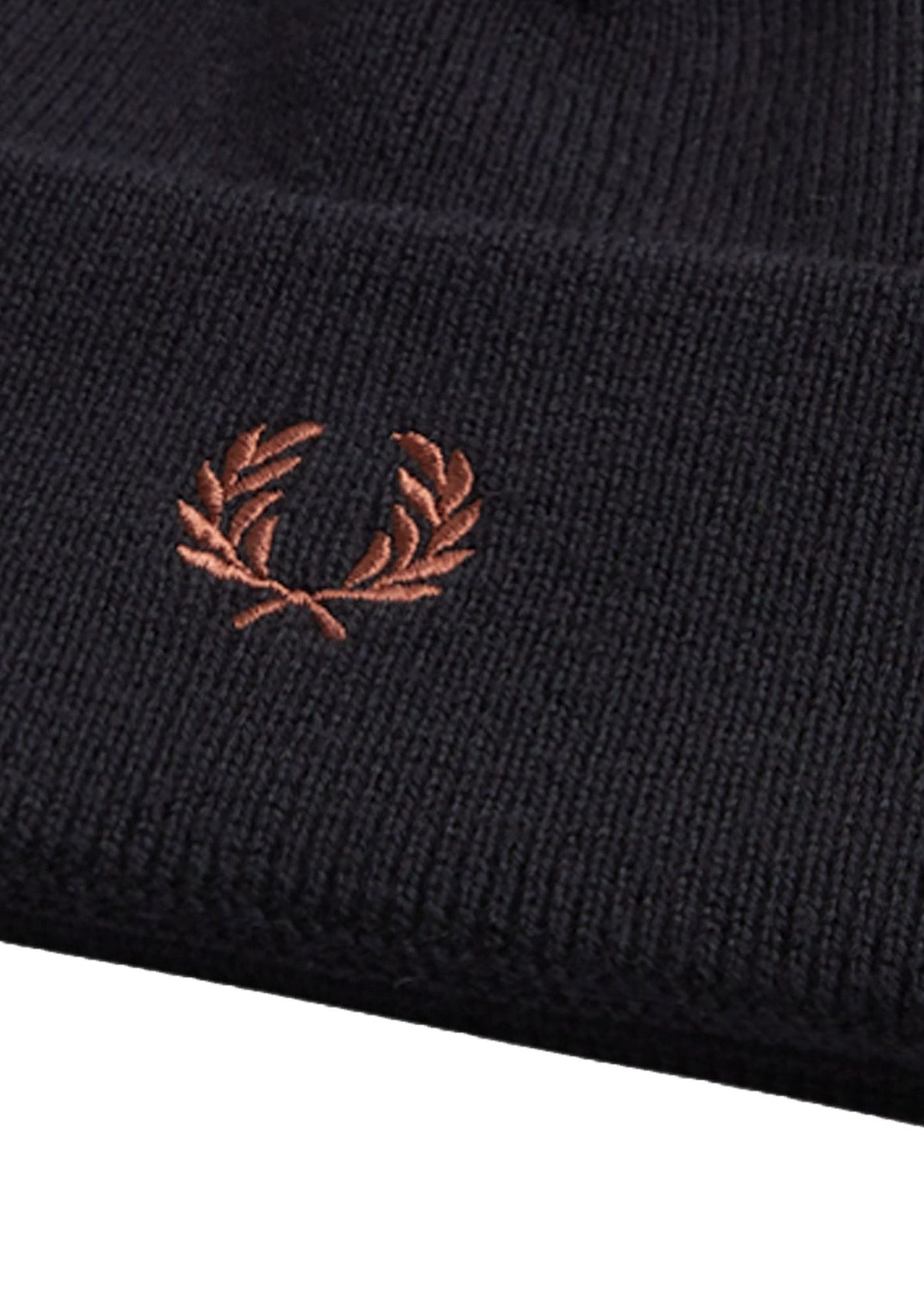 Fred Perry Mutsen Classic beanie - black whisky