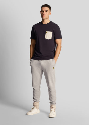 Lyle & Scott T-shirts  Contrast pocket t-shirt - dark navy cove
