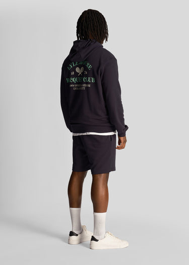 Lyle & Scott Korte Broeken Racquet club graphic sweat short - dark navy