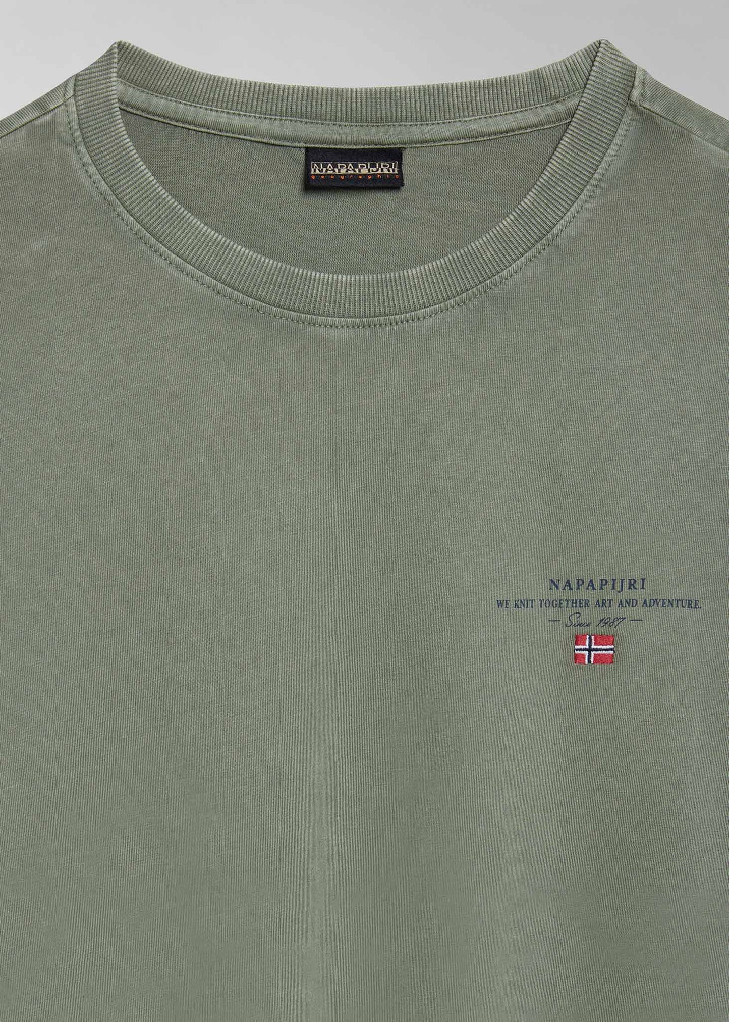 Napapijri T-shirts Selbas t-shirt - green lichen