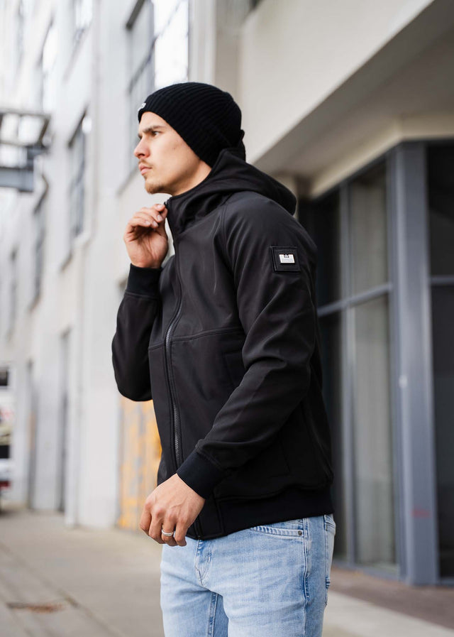 Weekend Offender Jassen Sulta softshell jacket - black