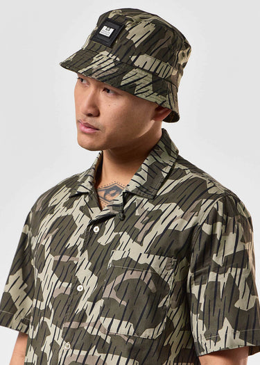 Weekend Offender Bucket Hats Choroni camo - castle green rain camo