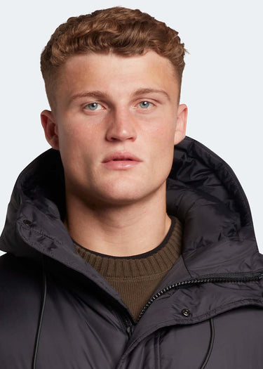 Lyle & Scott Jassen Long line internal padded jacket - jet black