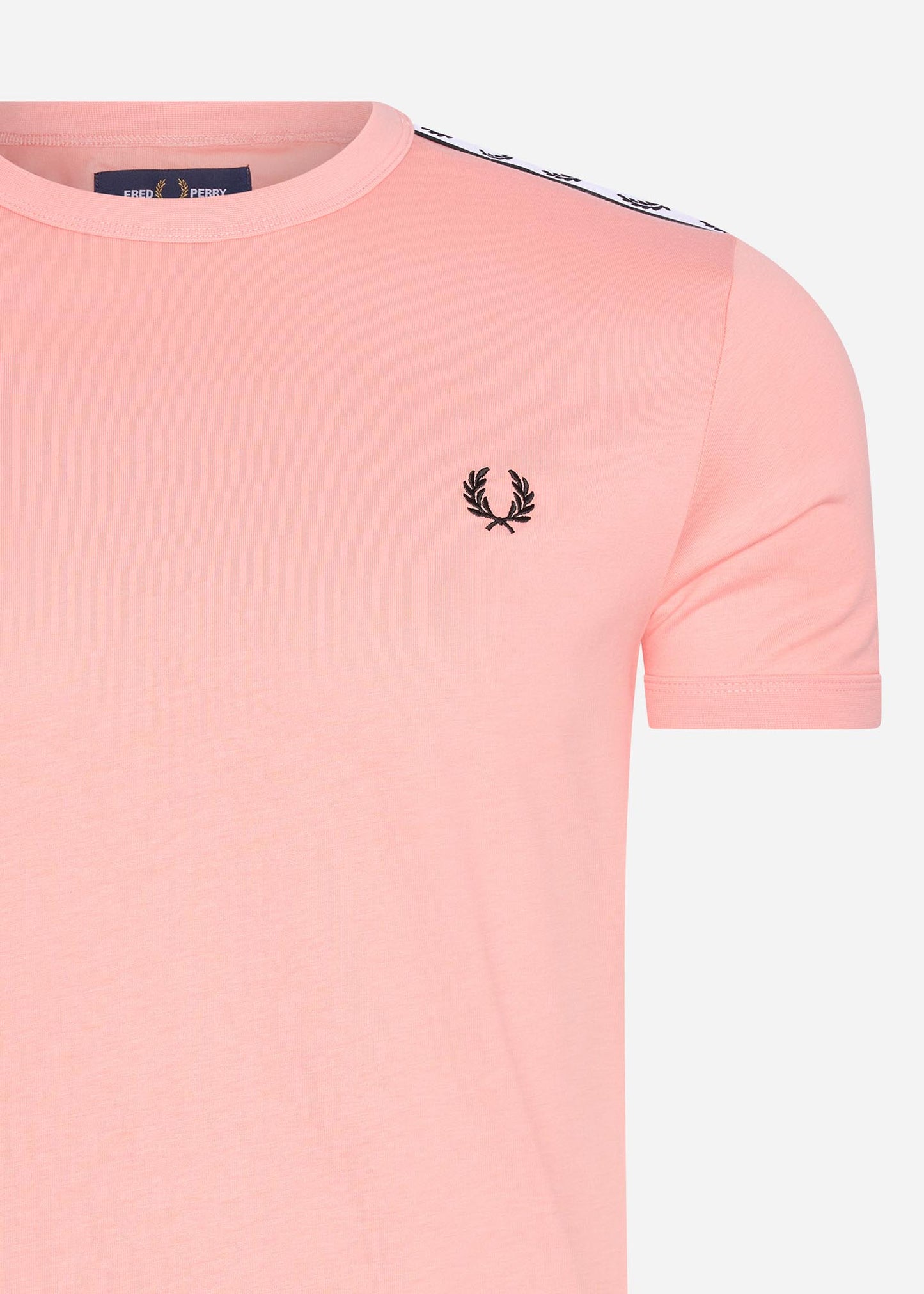 Fred Perry T-shirts Taped ringer t-shirt - pink peach