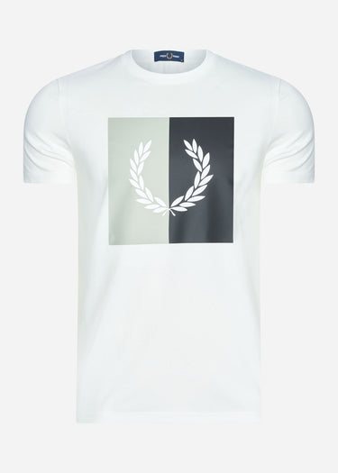 Fred Perry T-shirts Laurel wreath graphic t-shirt - snow white