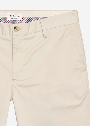Ben Sherman Korte Broeken Signature chino short - putty