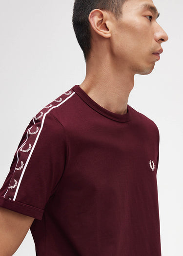 Fred Perry T-shirts Contrast tape ringer t-shirt - oxblood