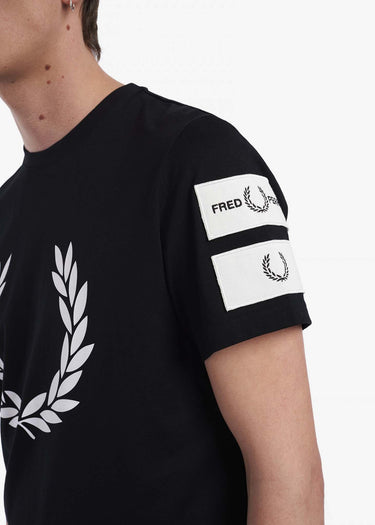 Fred Perry T-shirts Badge detail t-shirt - black