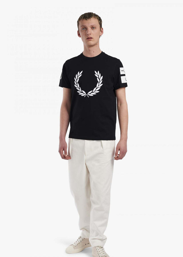 Fred Perry T-shirts Badge detail t-shirt - black