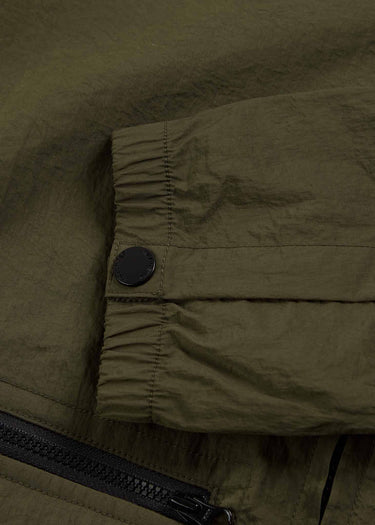 Weekend Offender Jassen Vinnie - dark army