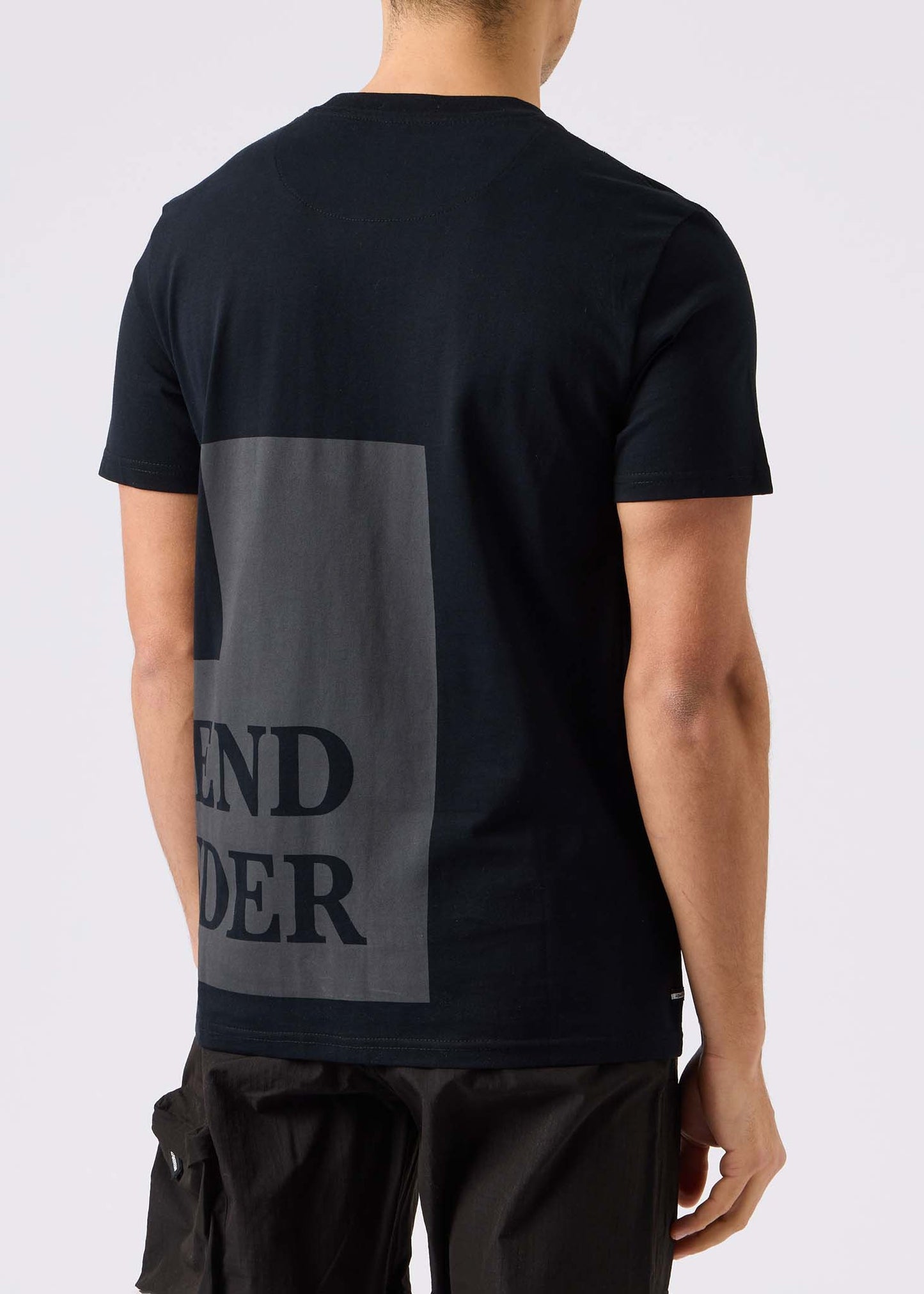 Weekend Offender T-shirts Ryan - black