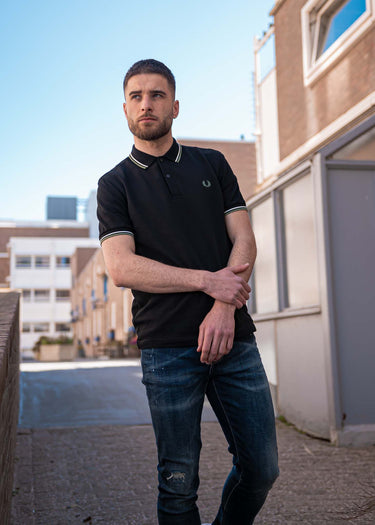 Fred Perry Polo's Twin tipped fred perry shirt - black ecru pistachio