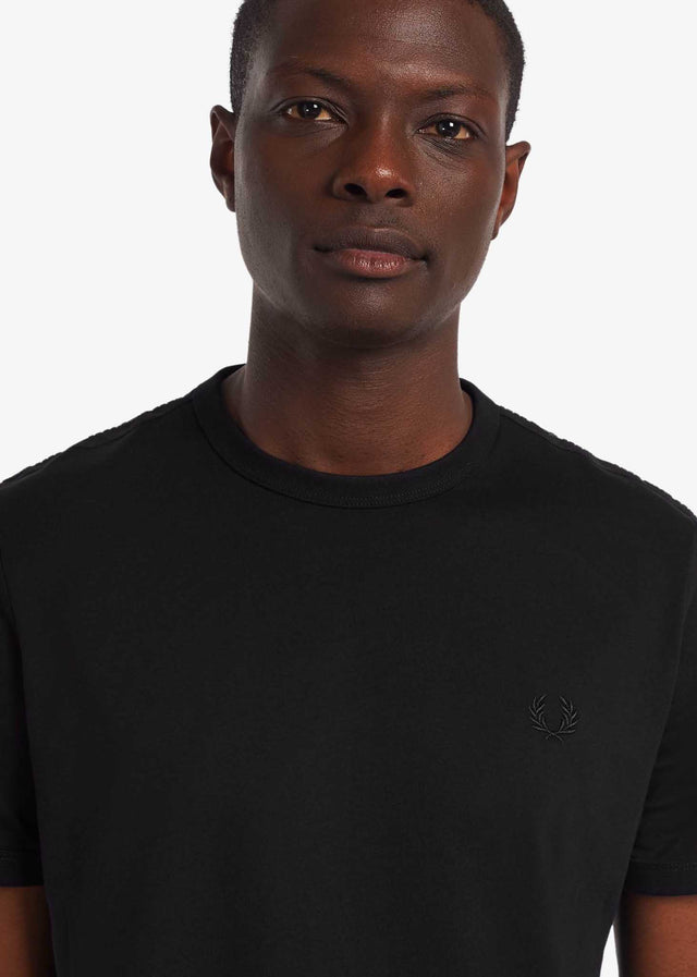 Fred Perry T-shirts Tonal tape ringer t-shirt - black