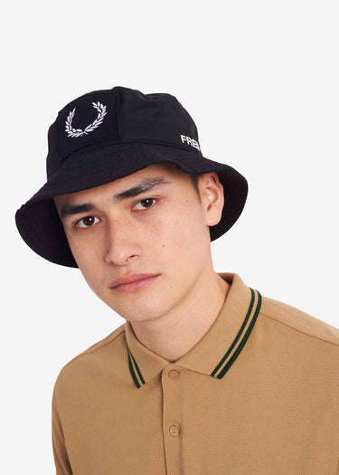 Fred Perry Bucket Hats Laurel wreath branded bucket hat - black