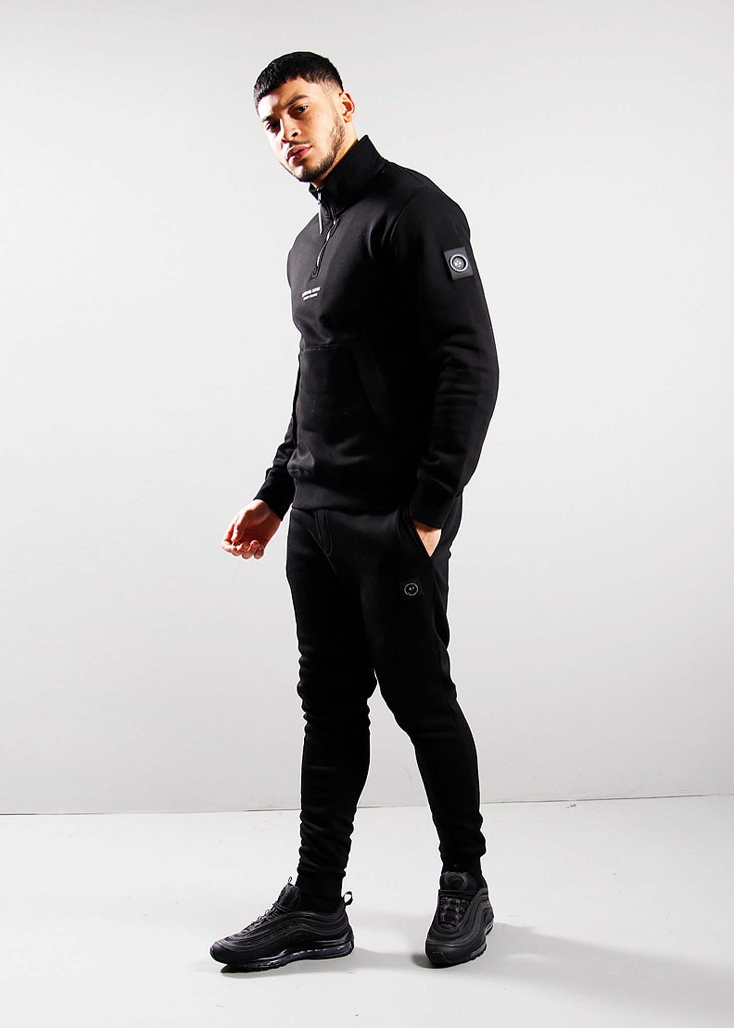 Marshall Artist Truien Siren 1/4 zip sweat - black