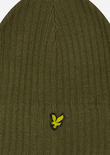 Lyle & Scott Mutsen  Knitted ribbed beanie - olive