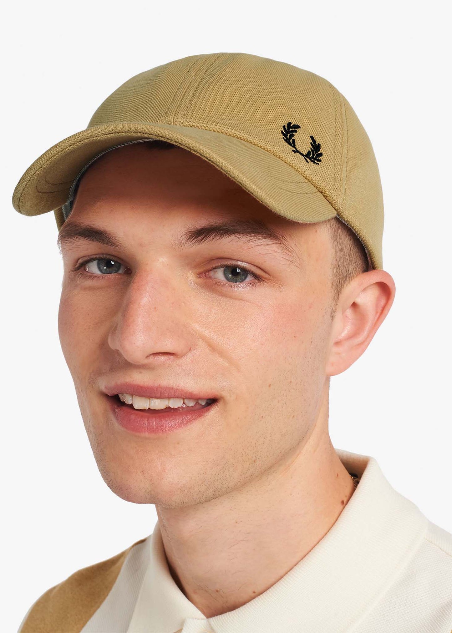 Fred Perry Petten Pique classic cap - desert