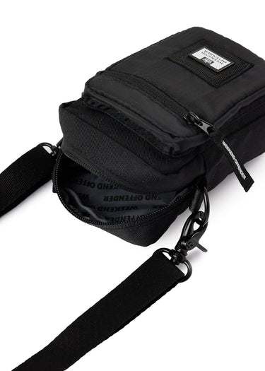 Weekend Offender Tassen Small cross body bag - black ripstop