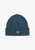 Fred Perry Mutsen  Classic beanie - petrol light oyster 