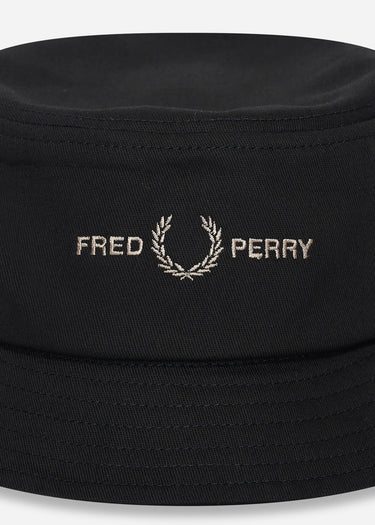 Fred Perry Bucket Hats  Graphic brand twill bucket hat - black warm grey 