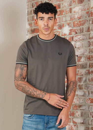 Fred Perry T-shirts Twin tipped t-shirt - field green seagrass black