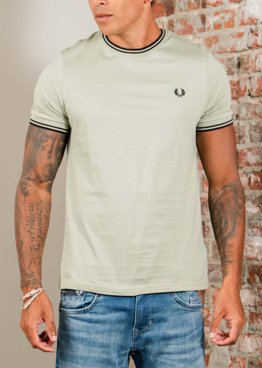 Fred Perry T-shirts Twin tipped t-shirt - seagrass black