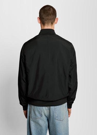 Lyle Scott Jassen Funnel neck shell jacket - jet black