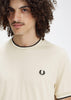 Fred Perry T-shirts  Twin tipped t-shirt - oatmeal ecru black 