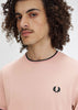 Fred Perry T-shirts  Twin tipped t-shirt - dark pink dustro black 