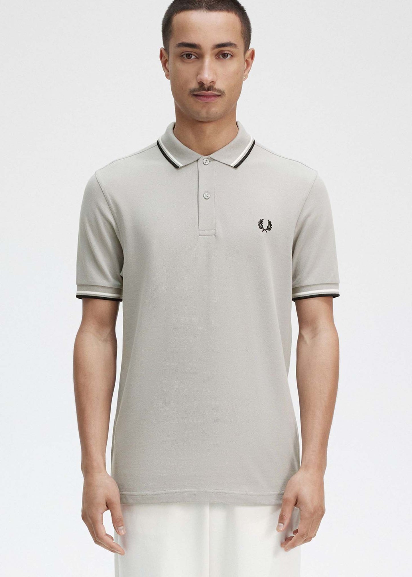 Fred Perry Polo's  Twin tipped fred perry shirt - limestone ecru black 