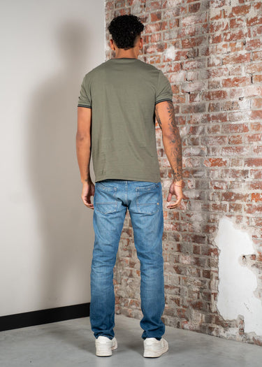 Fred Perry T-shirts Twin tipped t-shirt - laurel wreath green black