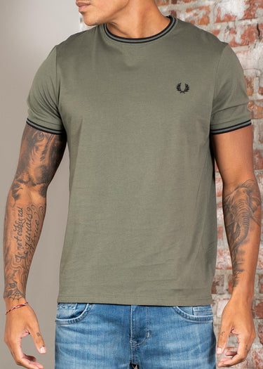 Fred Perry T-shirts Twin tipped t-shirt - laurel wreath green black