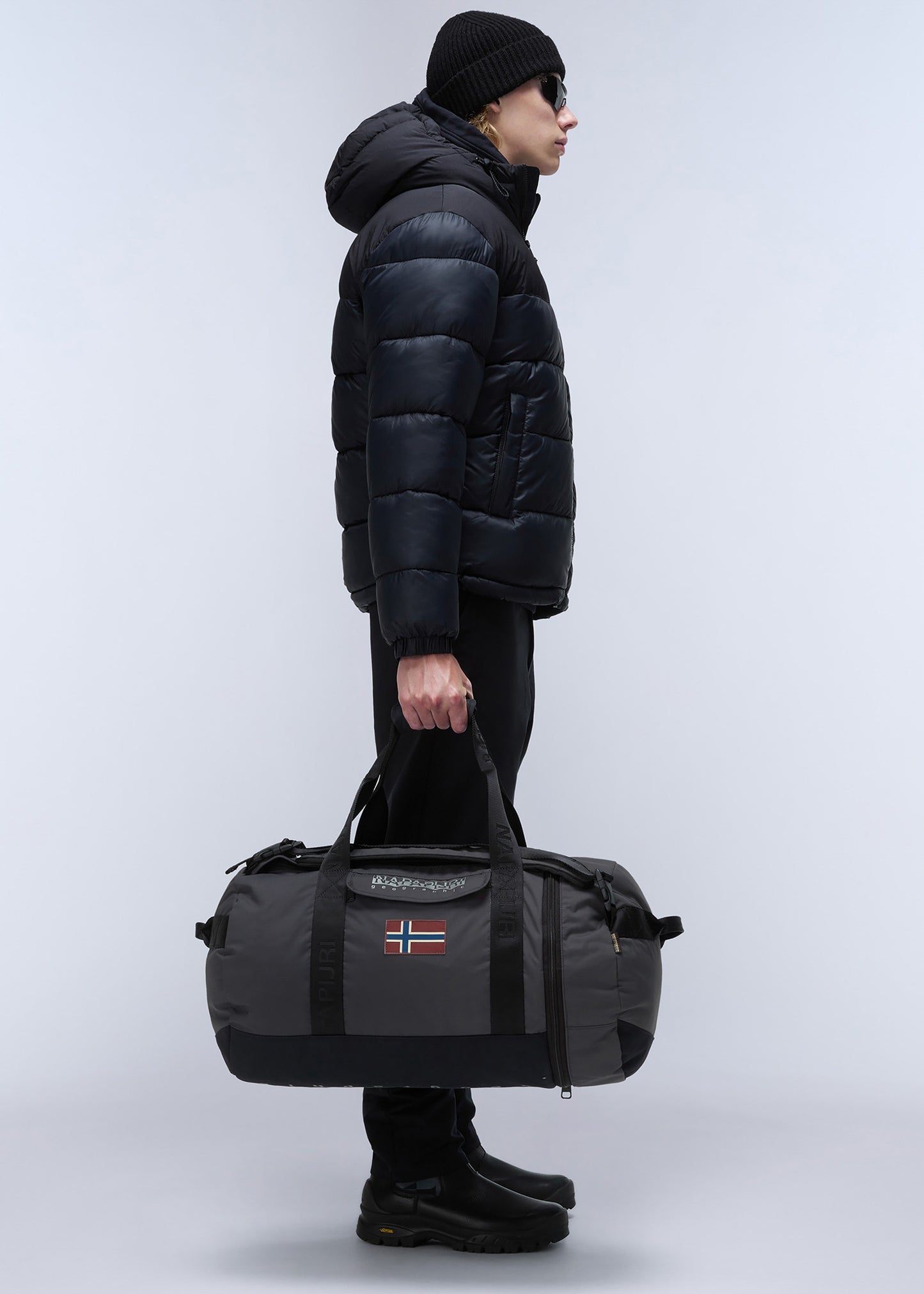 Napapijri Tassen  Bering travelbag - black 