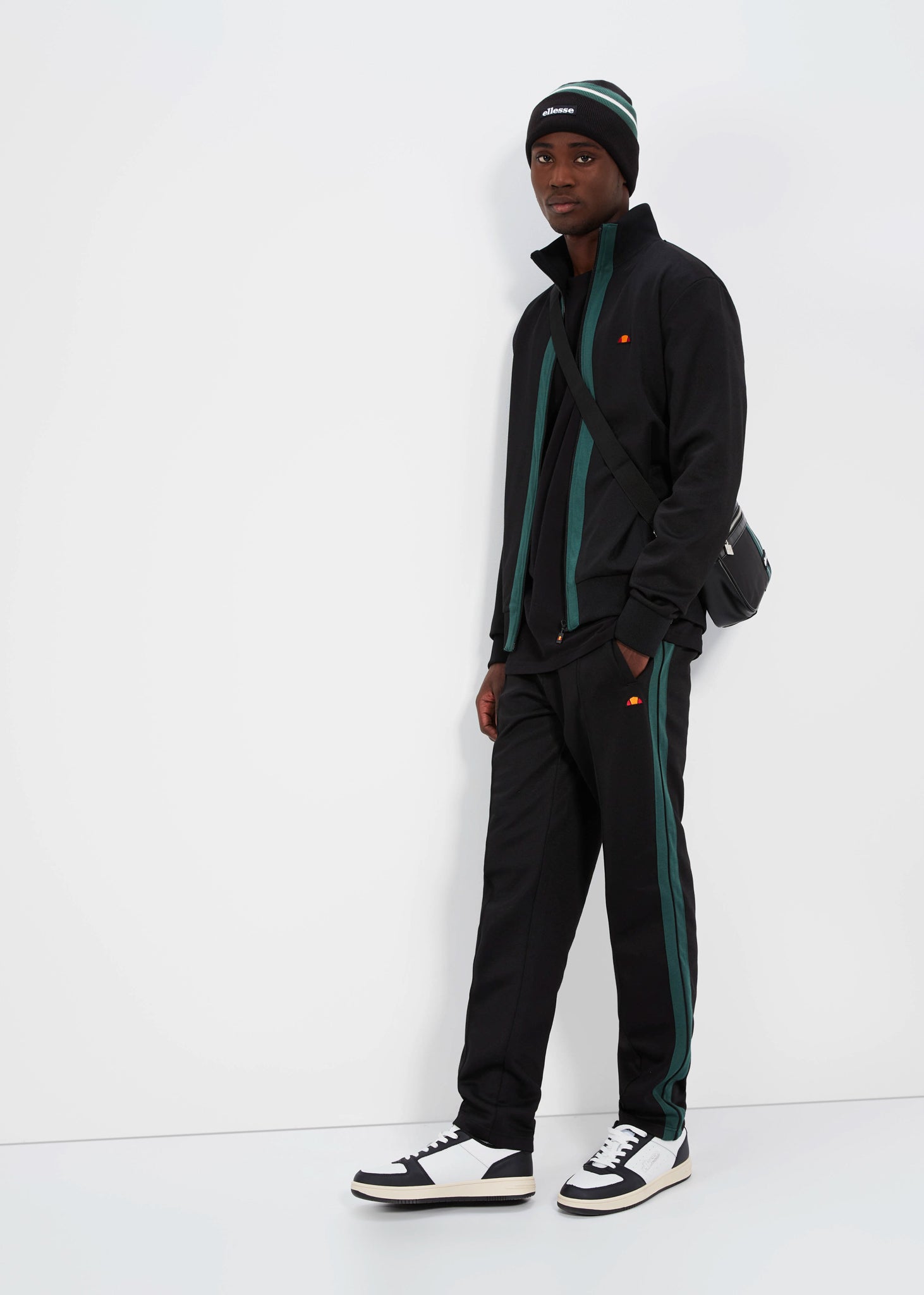 Ellesse Broeken  Luxor track pant - black 