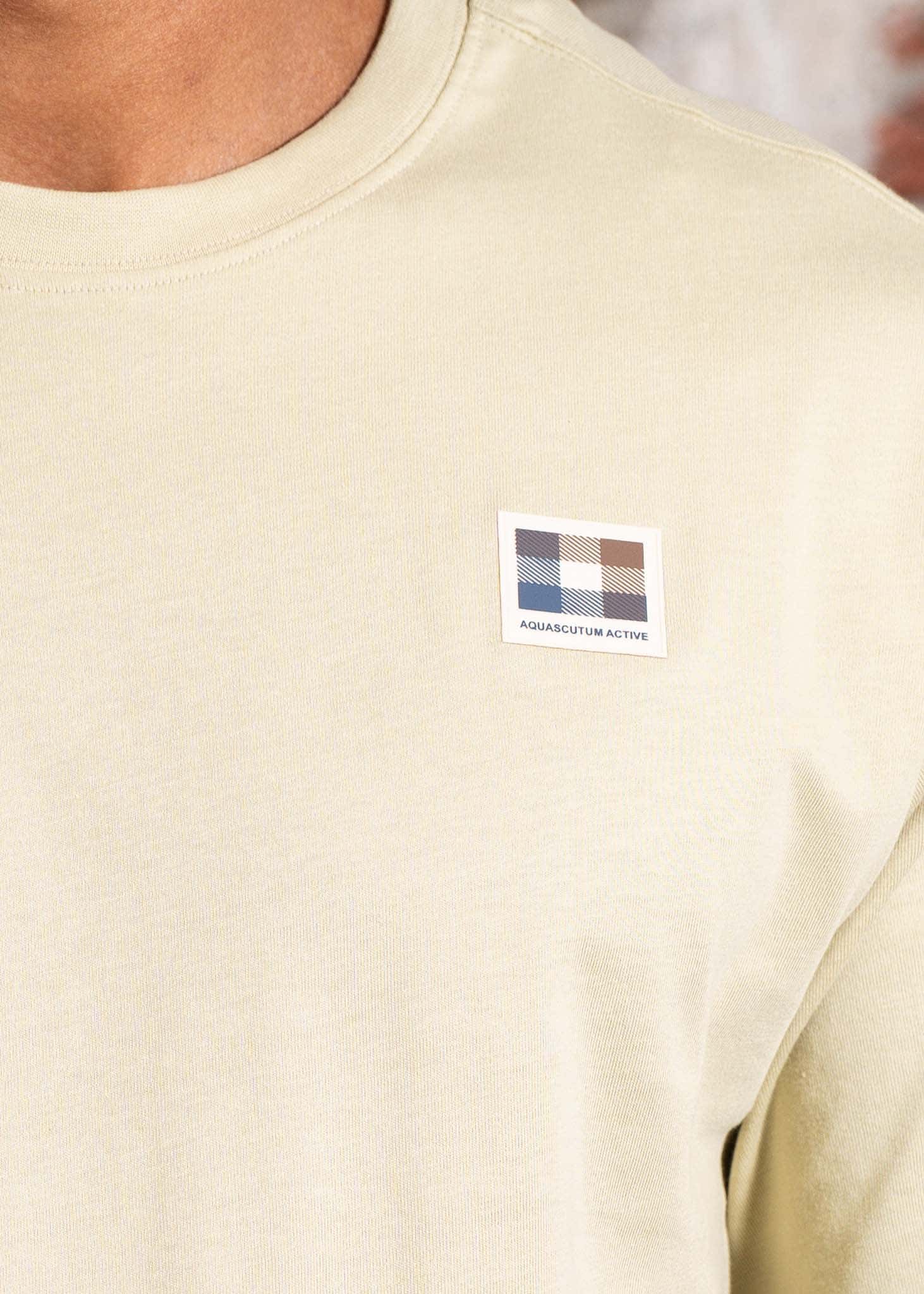 Aquascutum T-shirts Rubber patch t-shirt - beige